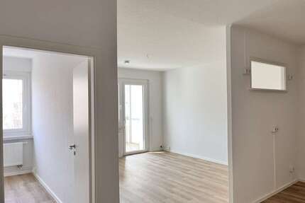 Wohnung zum Mieten in Chemnitz 421,00 € 70.12 m²