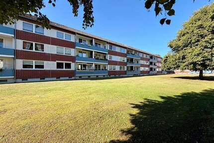 Wohnung zum Kaufen in Kiel 145.000,00 € 71.03 m²