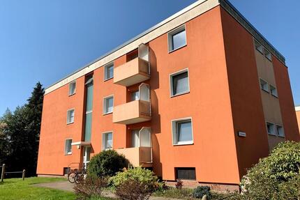 Geräumige 2,5 Zimmer Wohnung zur Miete in Barmstedt - Wentzel Dr.
