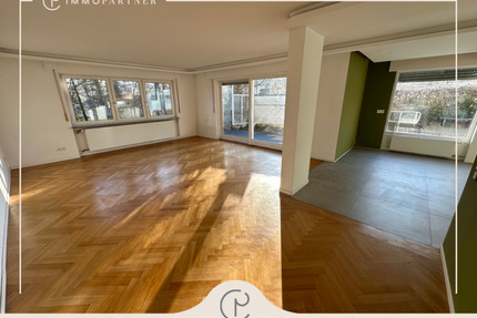 Mehrgenerationenhaus mit Einliegerwohnung und zwei Garagen - Leinfelden-Echterdingen