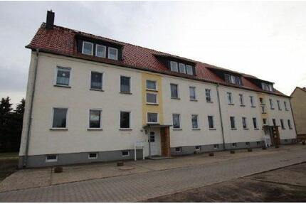 Schöne 3 – Zimmer-Wohnung in 04895 Koßdorf zu vermieten! - Falkenberg/Elster