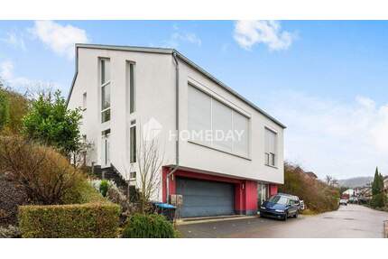 Architektur mit Raumgefühl - modernes EFH mit Galerie, ELW, Garage und ruhiger Hanglage - Wellen