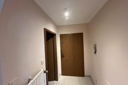 Frisch renovierte, helle 2ZKB Wohnung mit Balkon & Aufzug in WBK - Neunkirchen Kohlhof