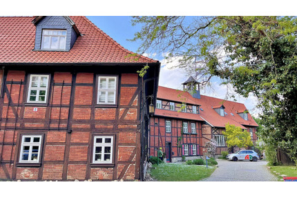 Charmante 2-Raum-Wohnung in Neinstedt – Wohnen im Brüderhaus - Thale