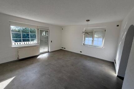4-Zimmer-Wohnung mit Balkon und Einbauküche in Eppelborn-Humes