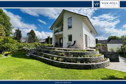 Haus zum Kaufen in Ahrensburg 1.295.000,00 € 196 m²