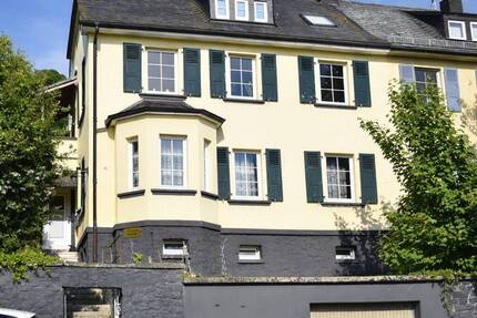 Top-Gelegenheit! Schönes Dreifamilienhaus in Kirn zu verkaufen