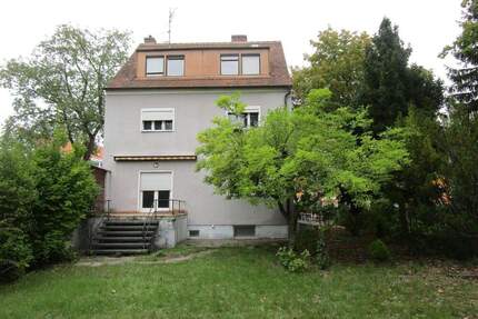 2 - FH mit großem Garten und Potential Nürnber-Schweinau Haus kaufen - Nürnberg