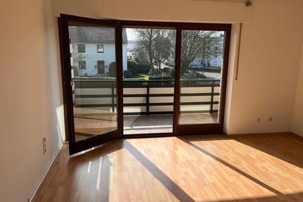 Schöne, helle 2-Zimmer Wohnung mit großem Balkon in LöhneGohfeld