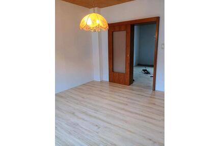 2 ZKB Wohnung (53 m²) & kleinem Garten in Neunkirchen-Hangard