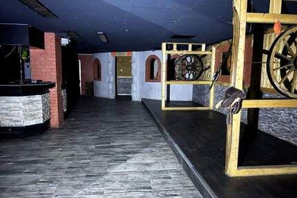 Ehemalige Disco mit vielseitigen Nutzungsmöglichkeiten z.B. Spielhalle, Vereinslokal usw. - Sulzbach-Rosenberg