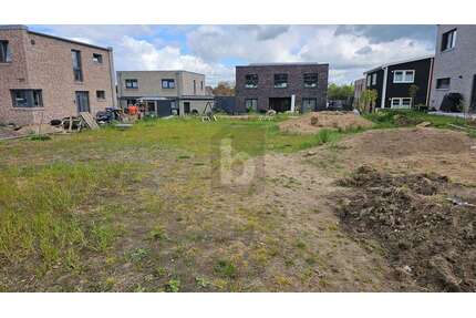 Grundstück zu verkaufen in Lübeck 319.000,00 € 526 m²