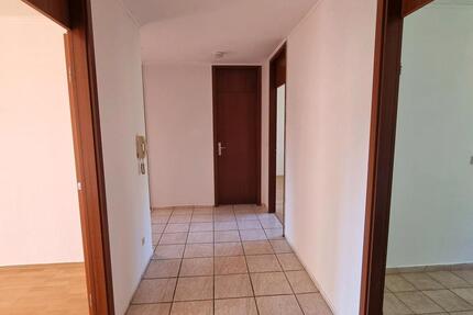 3,5 Zimmer Wohnung mit Balkon und Garage in ruhiger Lage! - Süßen