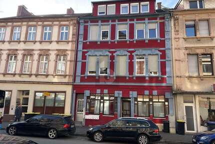 Haus zum Kaufen in SulzbachSaar 320.000,00 € 445 m² - Sulzbach/Saar