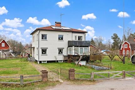 Villa in Småland ( Schweden) - 75.000,00&nbsp;EUR Kaufpreis, ca.&nbsp; 149,00&nbsp;m&sup2; in Rostock (PLZ: 18055)