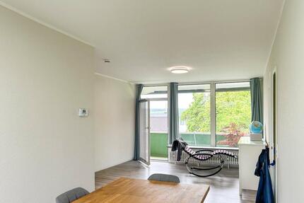 Ihr neues Rundum-sorglos-Paket: 2 Zimmer-Wohnung mit zwei Loggien am beliebten Büttenberg - Ennepetal