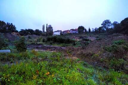 Grundstück zu verkaufen in Hermsdorf 105.600,00 € 660 m²