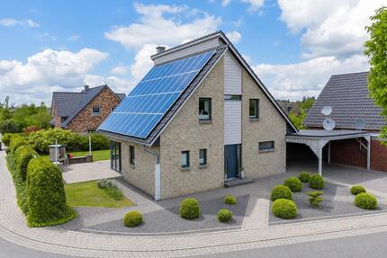 EFH in Harrislee-Nörrmark | PV | Provisionsfrei | Ausbaureserve