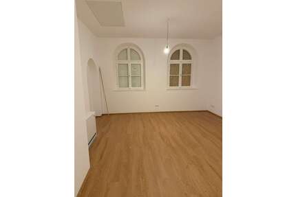 Haus zum Mieten in Ingolstadt 569,63 € 60.47 m²