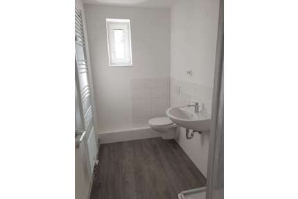 Wohnung zum Mieten in Brandenburg an der Havel 304,00 € 34.14 m²