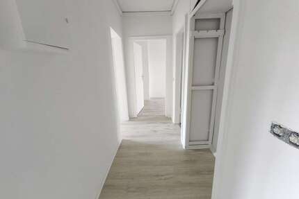 Wohnung zum Mieten in Merseburg 323,00 € 58.55 m²