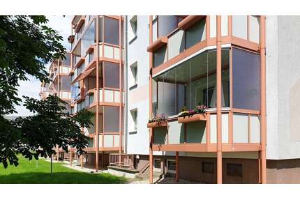 Wohnung zum Mieten in Schneeberg 280,50 € 49.21 m²