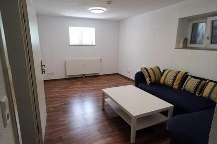 Einliegerwohnung in Stadtnähe - 550,00&nbsp;EUR Kaltmiete, ca.&nbsp; 45,00&nbsp;m&sup2; in Reutlingen (PLZ: 72764)