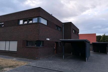 Exklusive Doppelhaushälfte in Weener (Nähe Leer und Papenburg)