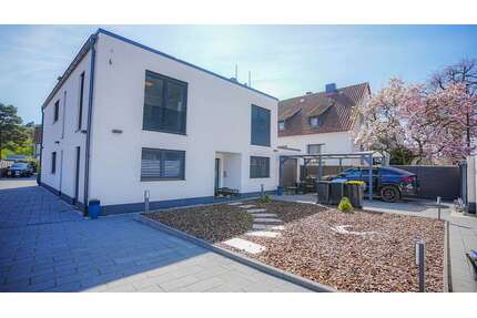 Haus zum Kaufen in Langenhagen 899.000,00 € 230 m²