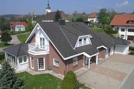 Haus zum Kaufen in Murg 750.000,00 € 260 m²