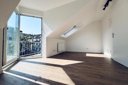 Saniertes, ruhiges Studenten-Apartment mit Balkon & Aufzug - Mannheim