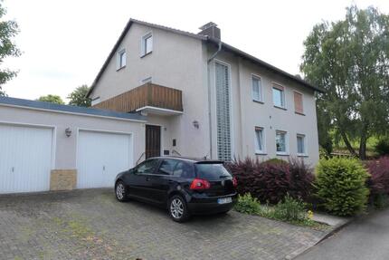 Zweifamilienhaus in ruhiger Wohnlage mit bester Anbindung - Wolfhagen