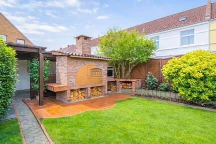 Haus zum Kaufen in Delmenhorst 298.000,00 € 110 m²