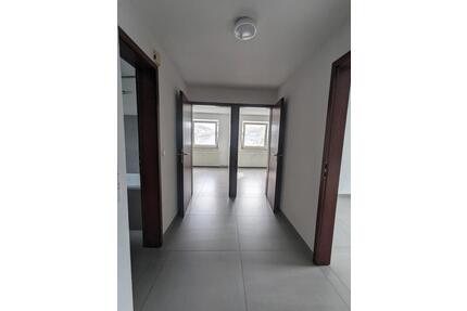 helle Dachgeschosswohnung, 2 ZKB, Rudersdorf - Wilnsdorf