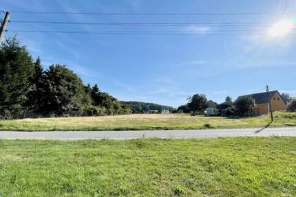 Baugrundstück mit Weitblick in 01920 Steina