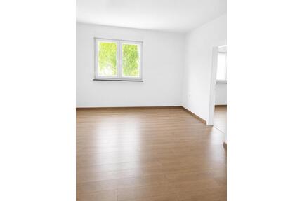Erstbezug- Großzügige 3-Zimmer-Wohnung (inkl. Küche + Stellplatz) - Albstadt Gemarkung Onstmettingen