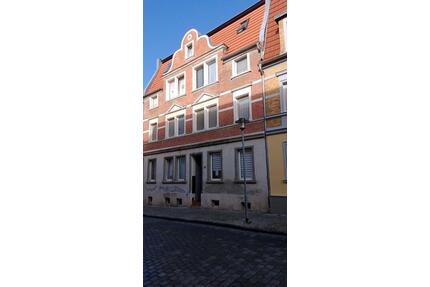 2-Raum-Erdgeschoss-Whg. im historischen Gründerzeit-Haus - Aschersleben