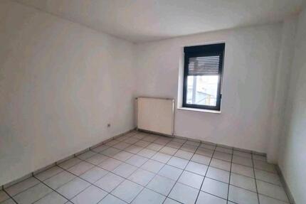 Wohnung zu vermieten - 850,00&nbsp;EUR Kaltmiete, ca.&nbsp; 95,00&nbsp;m&sup2; in Sankt Ingbert (PLZ: 66386)