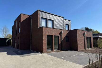 Wohnung zum Mieten in Westerstede 1.050,00 € 91.1 m²