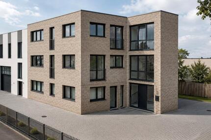 Büro+Lager - 2.700,00&nbsp;EUR Kaltmiete, ca.&nbsp; 150,00&nbsp;m&sup2; in Bornheim (PLZ: 53332)