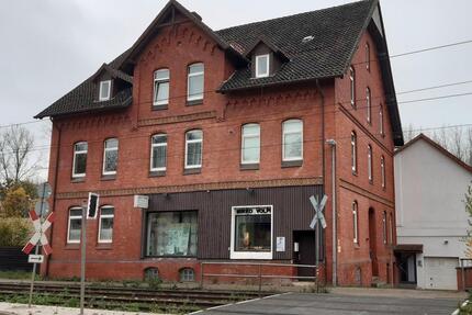 Nette Dachgeschosswohnung für Single - Laatzen