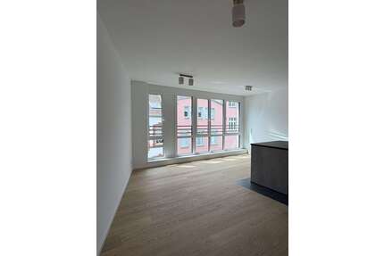 Wohnung zum Mieten in Düsseldorf 1.500,00 € 77 m²