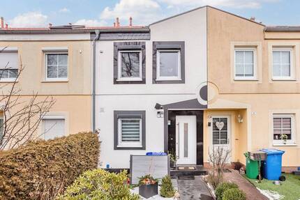 Reihenmittelhaus in Großziethen mit Wintergarten und Stellplatz - Schönefeld
