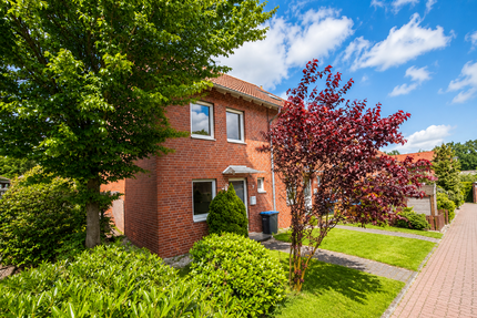 Haus zum Mieten in Augustdorf 1.000,00 € 119.73 m²