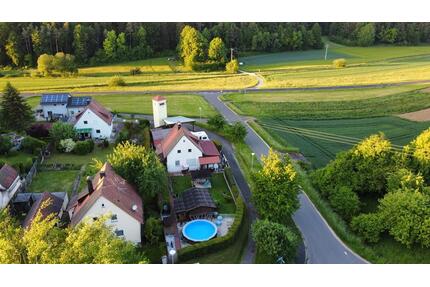 Einfamilien Haus zu verkaufen - 329.000,00&nbsp;EUR Kaufpreis, ca.&nbsp; 130,00&nbsp;m&sup2; in Etzelwang (PLZ: 92268)