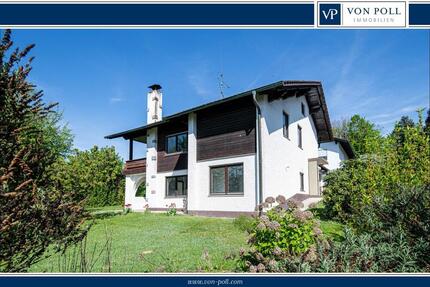 Zweifamilienhaus in guter Lage, größtenteils saniert - Stamsried