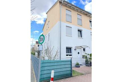 Modernes, energieeffizientes Einfamilienhaus im Ernst-Ludwig-Park Darmstadt