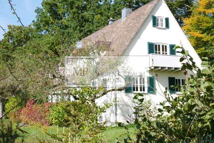 Haus zum Mieten in Hoßkirch 1.850,00 € 248 m²