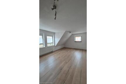 Wohnung zu vermieten - 1.200,00&nbsp;EUR Kaltmiete, ca.&nbsp; 84,00&nbsp;m&sup2; in Maulbronn (PLZ: 75433)