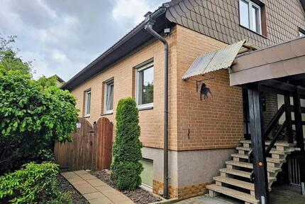 Repräsentatives Wohnhaus mit Einliegerwohnung. Provisionsfrei! - Twistetal